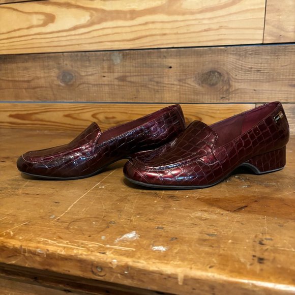 Anne Klein Loafers - Picture 3 of 6